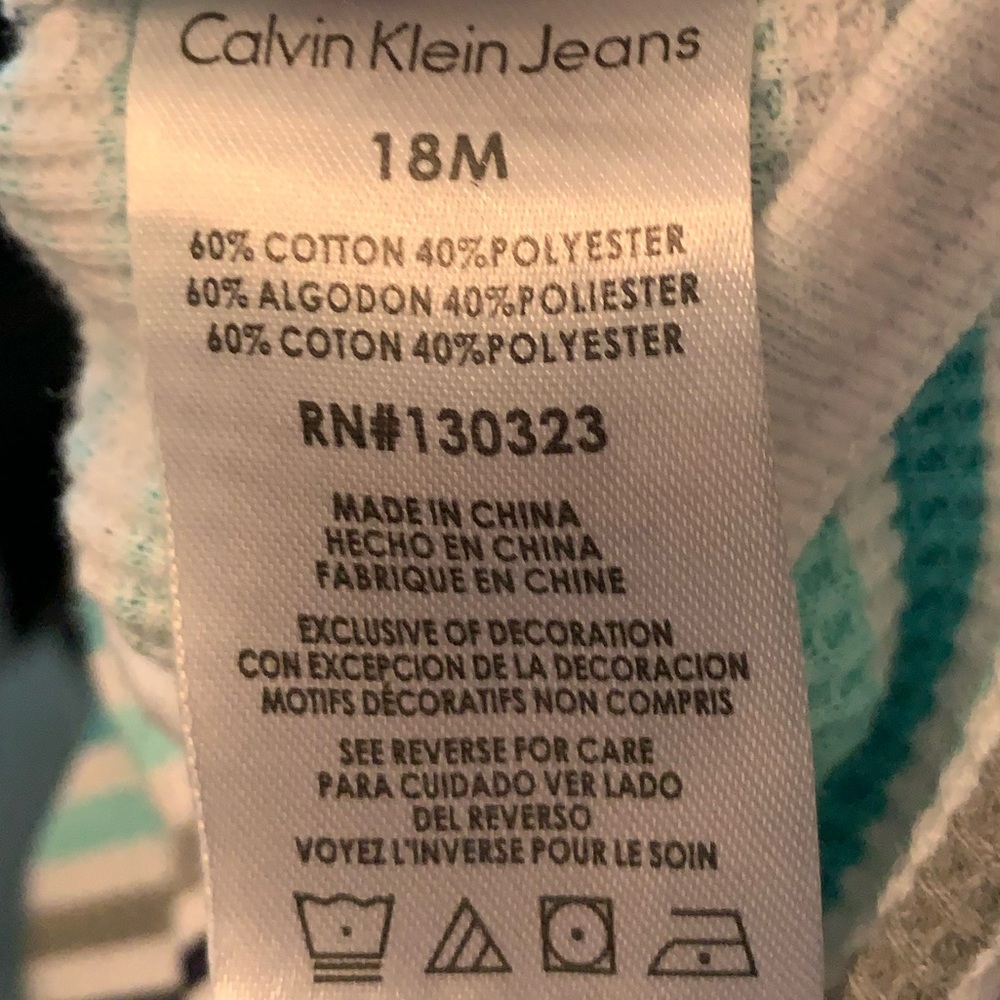 Calvin Klein - Picture 2 of 2